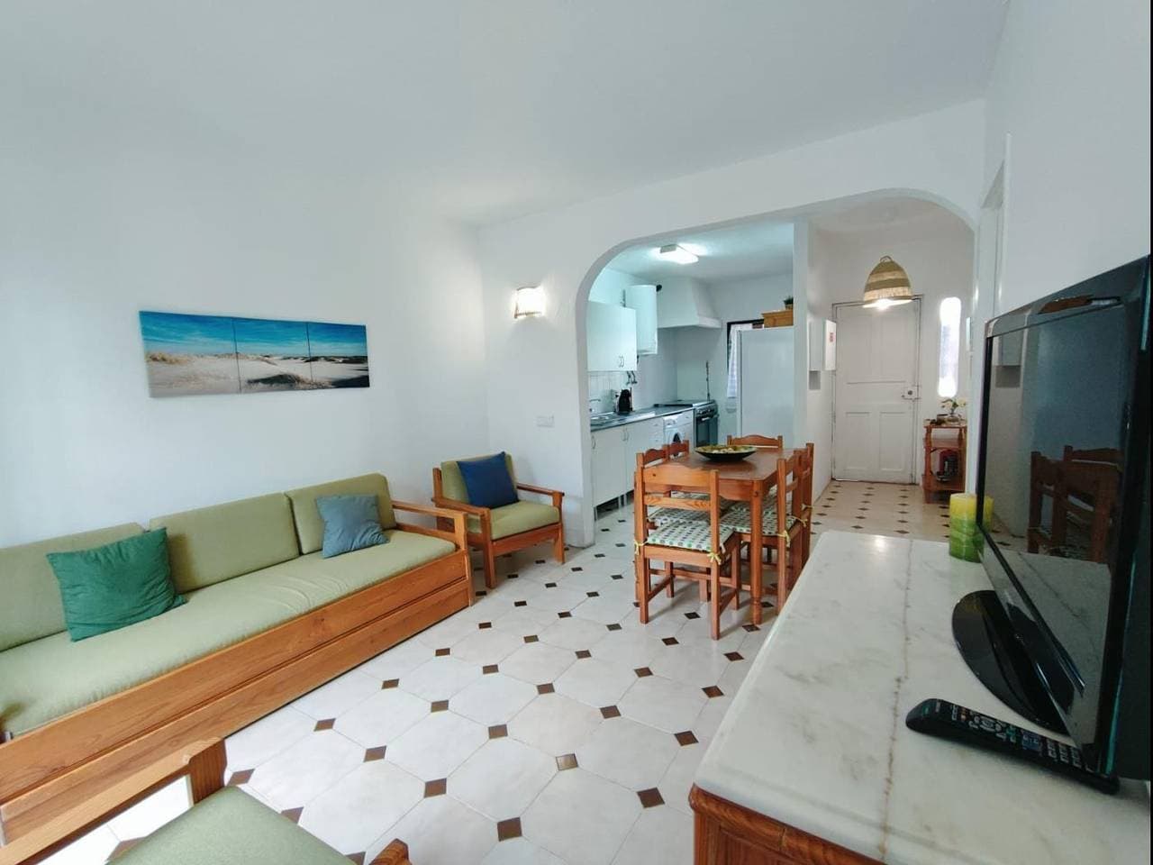 Foto 11 von 46: Ferienwohnung für 5 Personen mit Terrasse