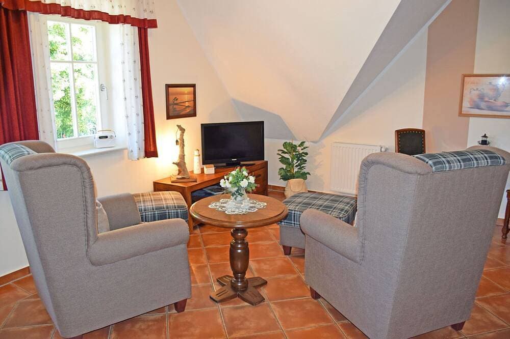 07 Ferienappartement - Karolas Landhus unterm Reetdach