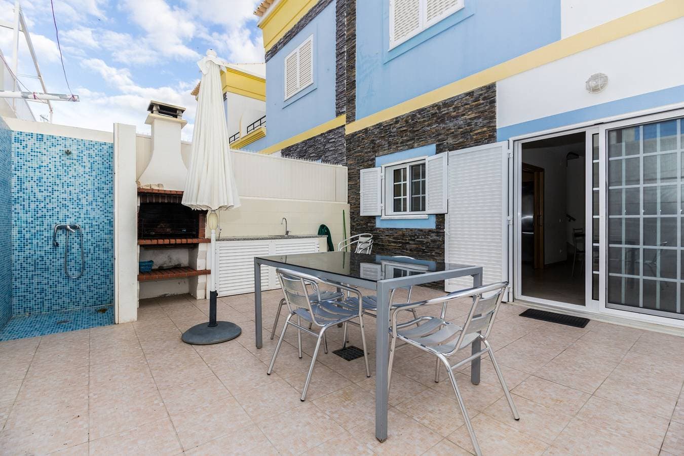 4 Schlafzimmer Villa mit Terrasse by AlgarveManta (10V4) 1