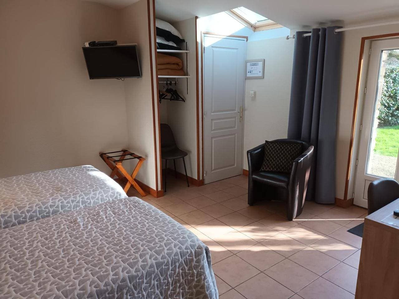 Foto 9 von 27: Twin Room with Garden View