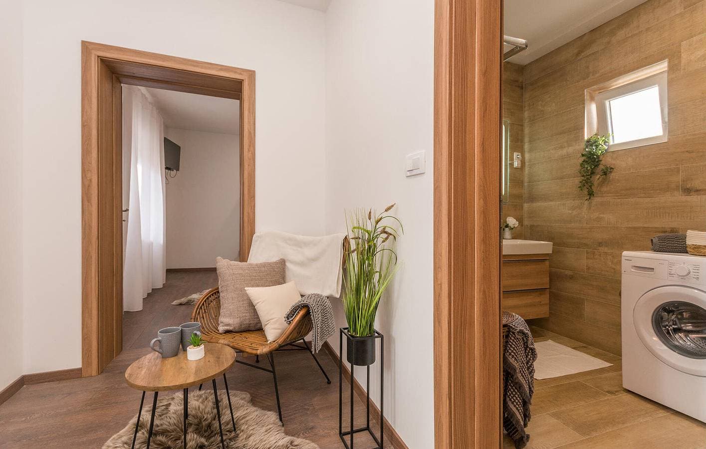 Foto 7 von 24: Gemütliche Ferienwohnung mit Pool, Terrasse und nur 1 km vom Strand entfernt