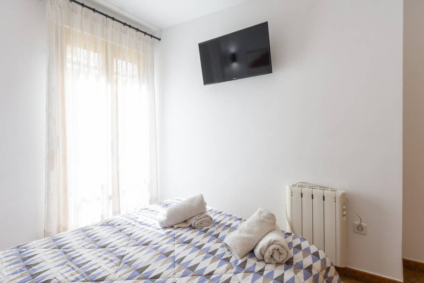 Foto 9 von 18: Carrebaix II - Wunderschöne Wohnung mit freiem WiFi.
