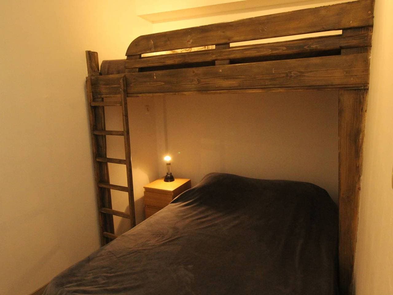 Foto 3 von 15: Erdgeschoss-Studio mit Garten, WLAN und Parkplatz, nahe Thermen und Seilbahn für 2/3 Personen
