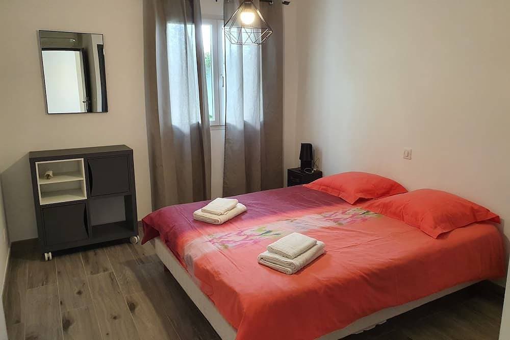 Foto 5 von 22: Erdgeschossvilla 4-6 Personen Porto-Pollo, mit Schwimmbad.