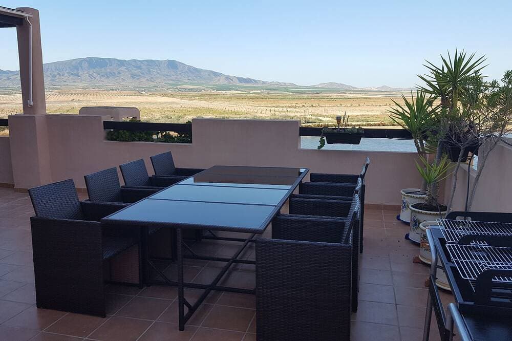 Sonnenterrasse - 5-Bett-Apartment - Riesige Terrasse und Bergblick mit 24-Stunden-Sicherheit 1