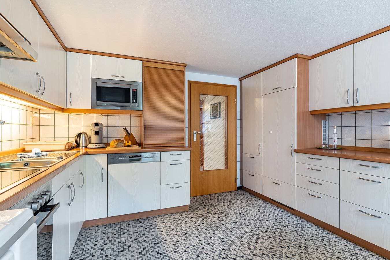 Foto 11 von 29: Ferienwohnung "Zum Pavillon" mit privater Terrasse und WLAN