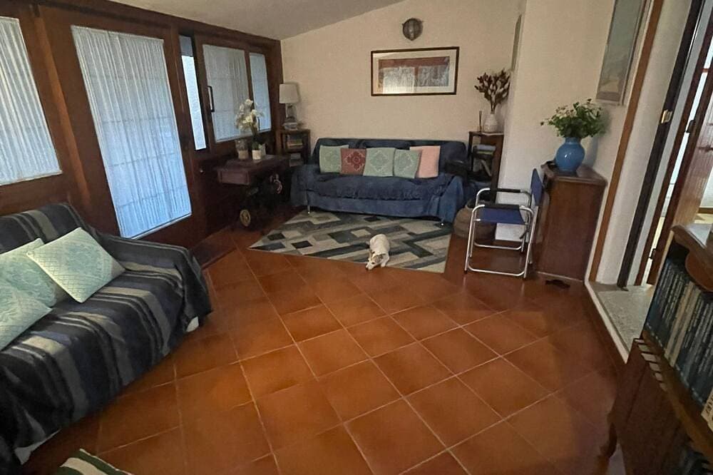 Townhouse in Tourist Village, double garden, carport. 1