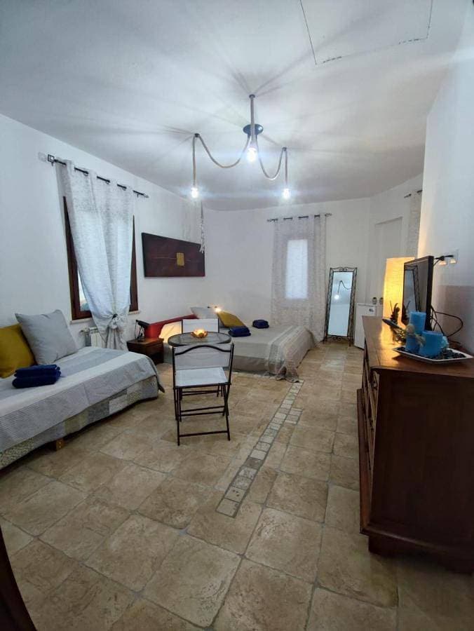 Foto 5 von 24: Double Room with Private Bathroom