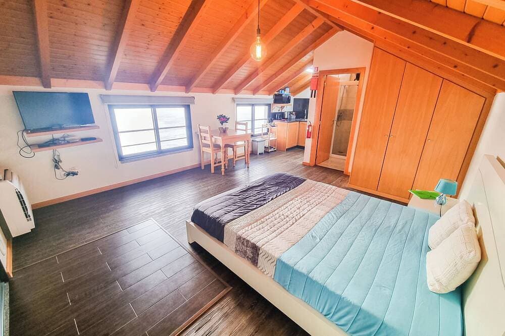 Foto 2 von 30: Studio One | Meerblick | Der perfekte Rückzugsort für Paare mit kostenlosem WLAN