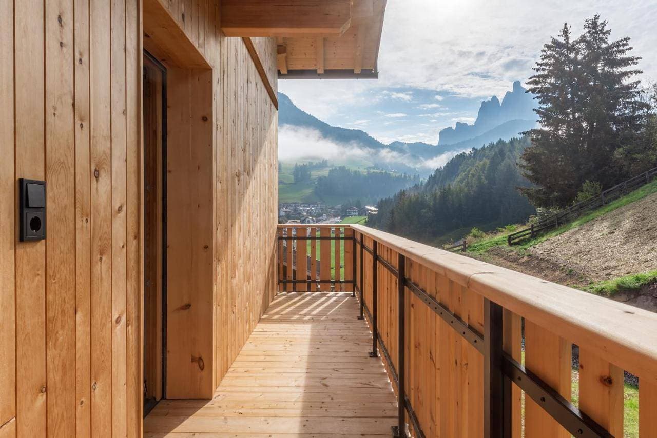 Foto 8 von 14: One-Bedroom Apartment with Balcony and Mountain View
