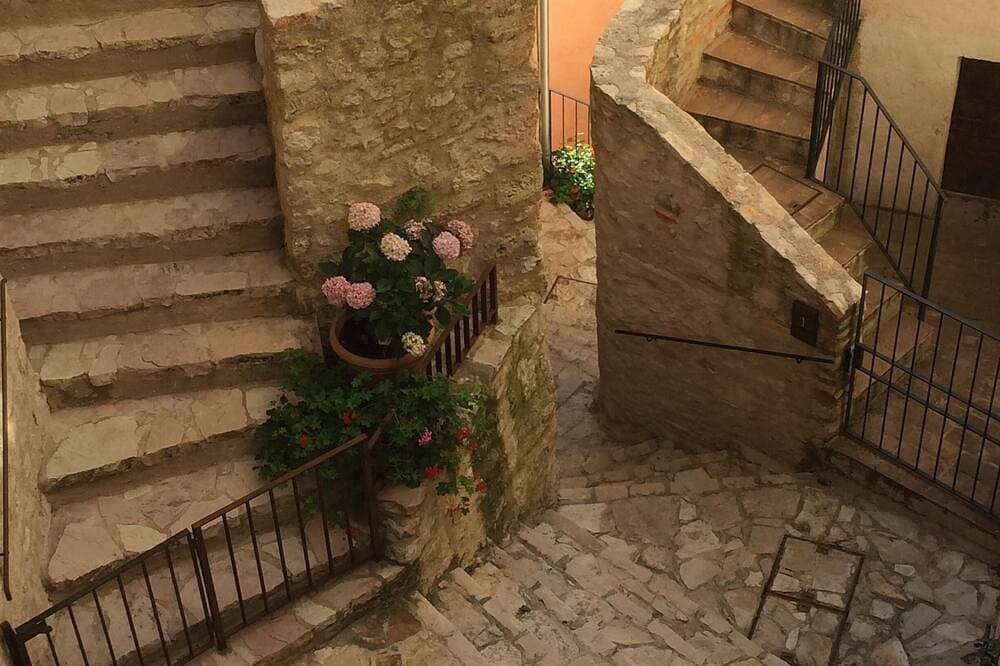 Foto 10 von 30: Boutique Umbrian Haus mit Spa & Hoteleinrichtungen