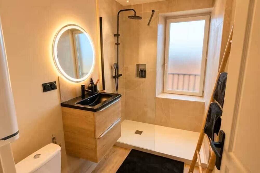 Foto 6 von 20: La Suite Suspendue – rooftop privé, cinéma & vue château