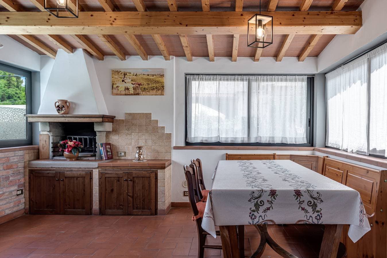 Foto 4 von 28: Ferienwohnung 'Ampio e accogliente appartamento' mit beheiztem Pool