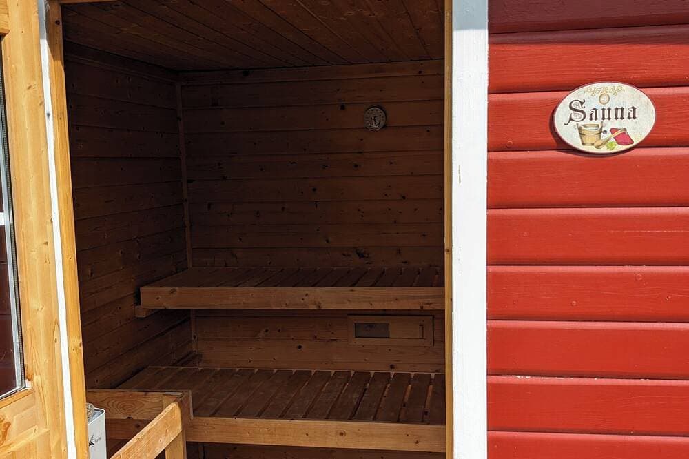 Foto 8 von 18: Ferienhaus mit Außensauna im Thüringer Wald