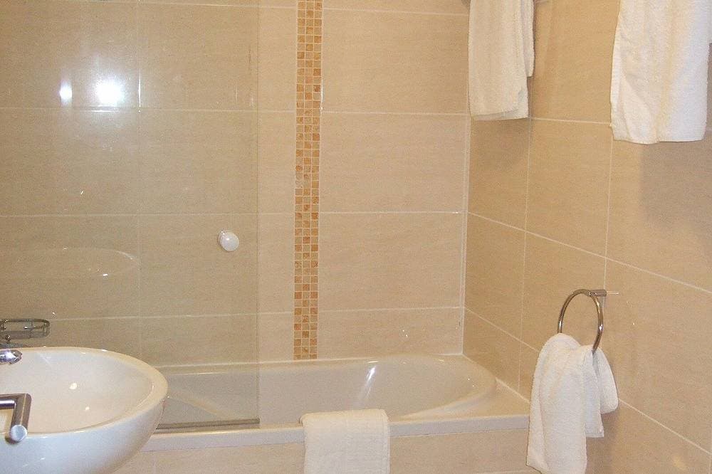 Foto 3 von 30: Modernes Apartment in sicherer Entwicklung in der Nähe aller Einrichtungen der Stadt.