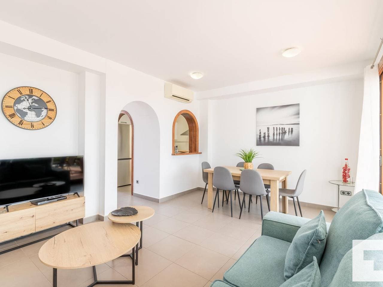 Foto 11 von 36: Moderne Villa in Calpe mit privatem Pool, WLAN, Klimaanlage und Parkplatz