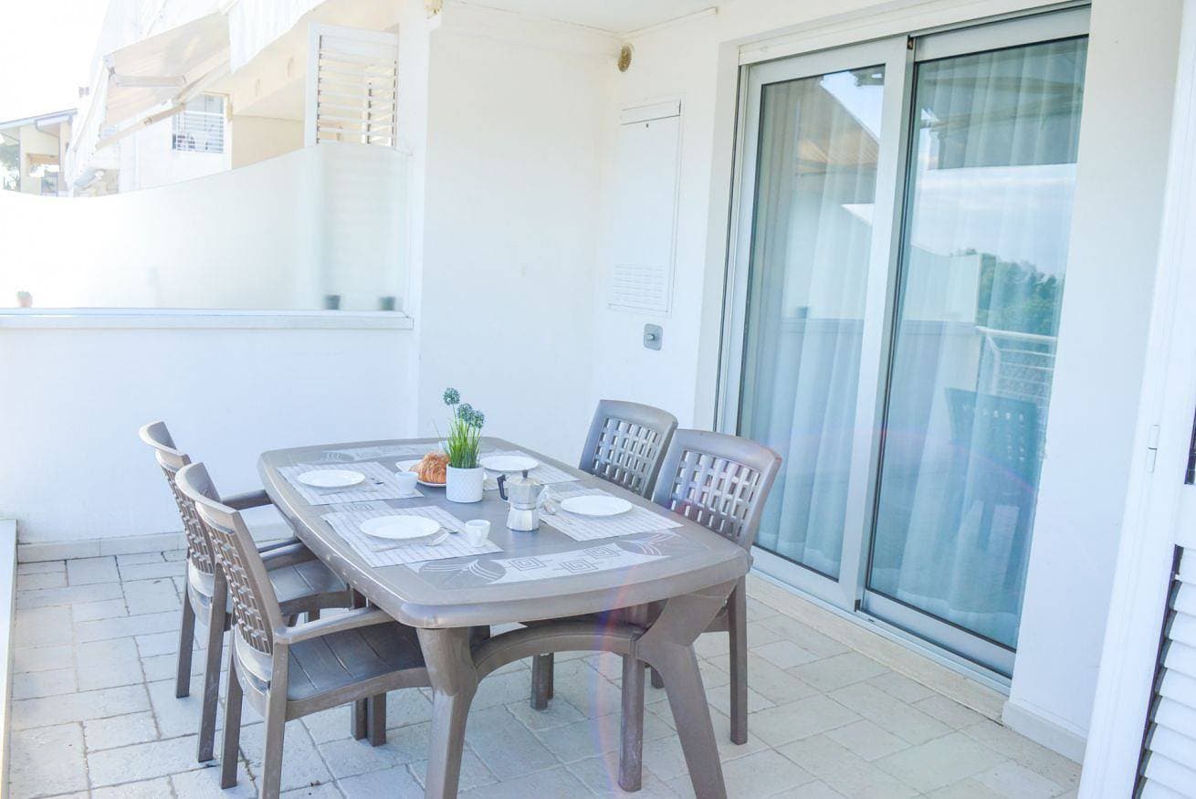 Foto 8 von 33: Ferienwohnung für 6 Personen mit Balkon/Terrasse