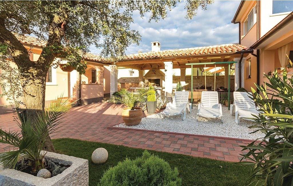 Villa Cezar by Villas Guide 1