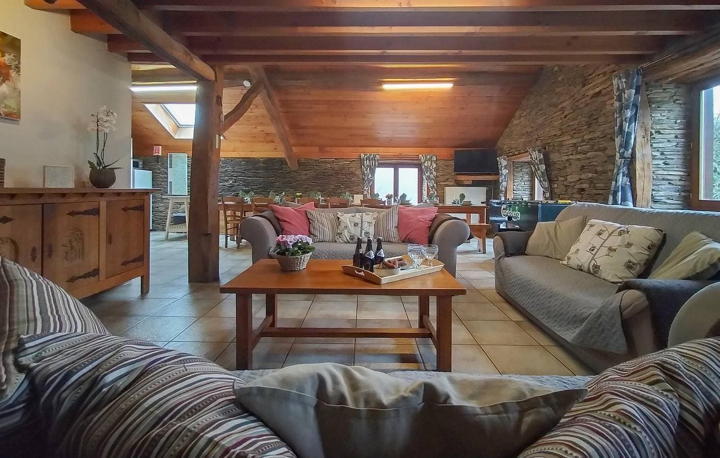 Foto 4 von 38: Ferienhaus für 16 Personen mit Garten