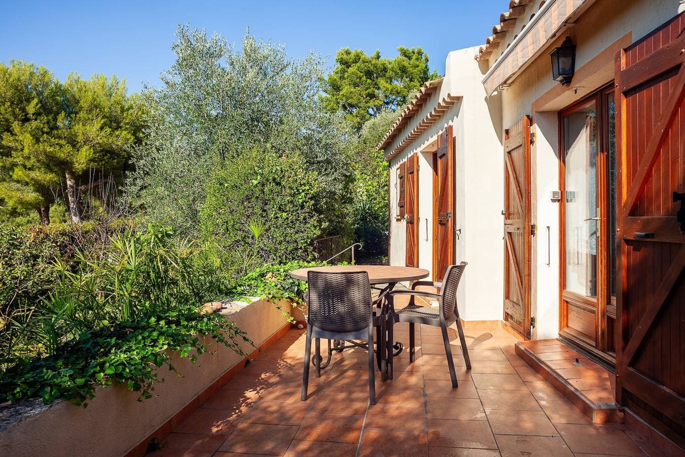 Foto 3 von 21: Ferienhaus "Les Oiseaux" mit Bergblick, Privatem Garten und WLAN