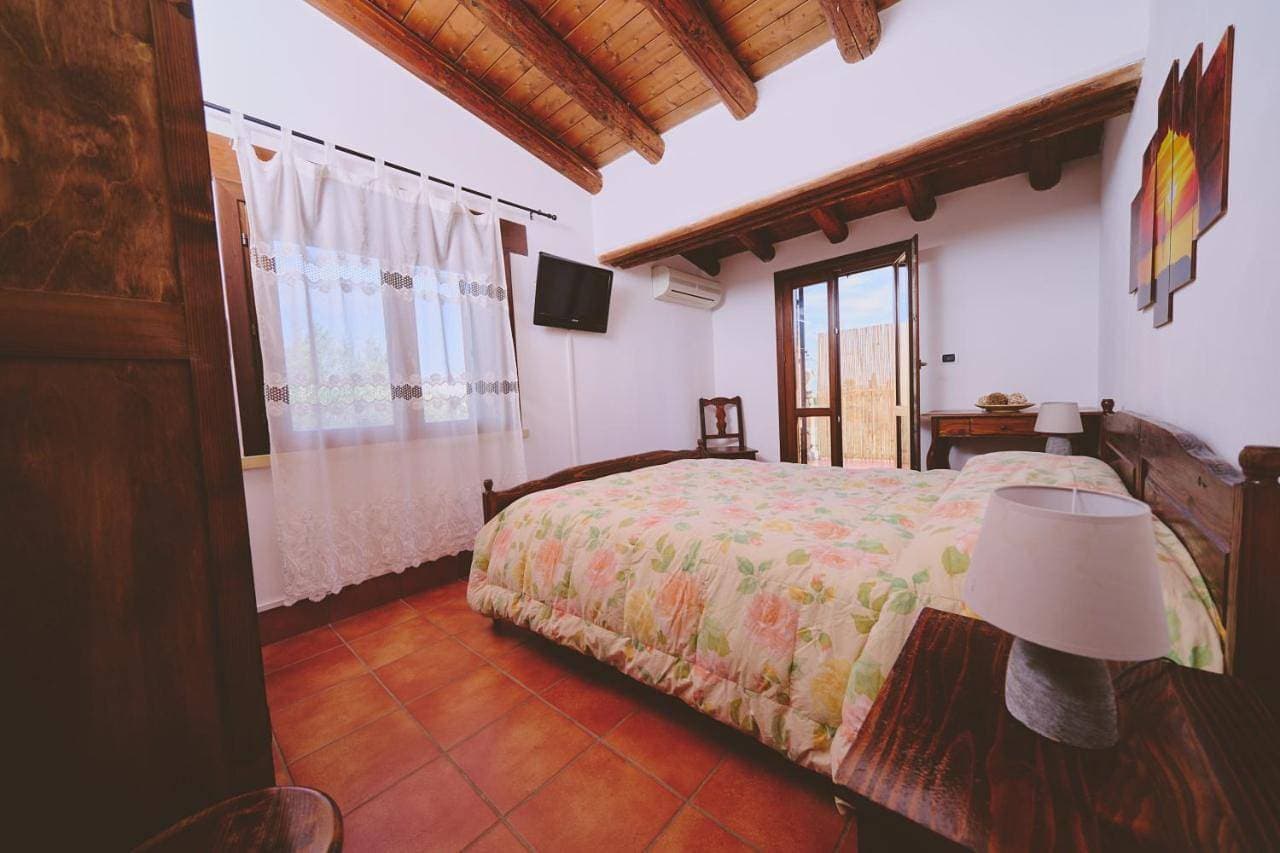 Foto 8 von 11: Double Room with Terrace