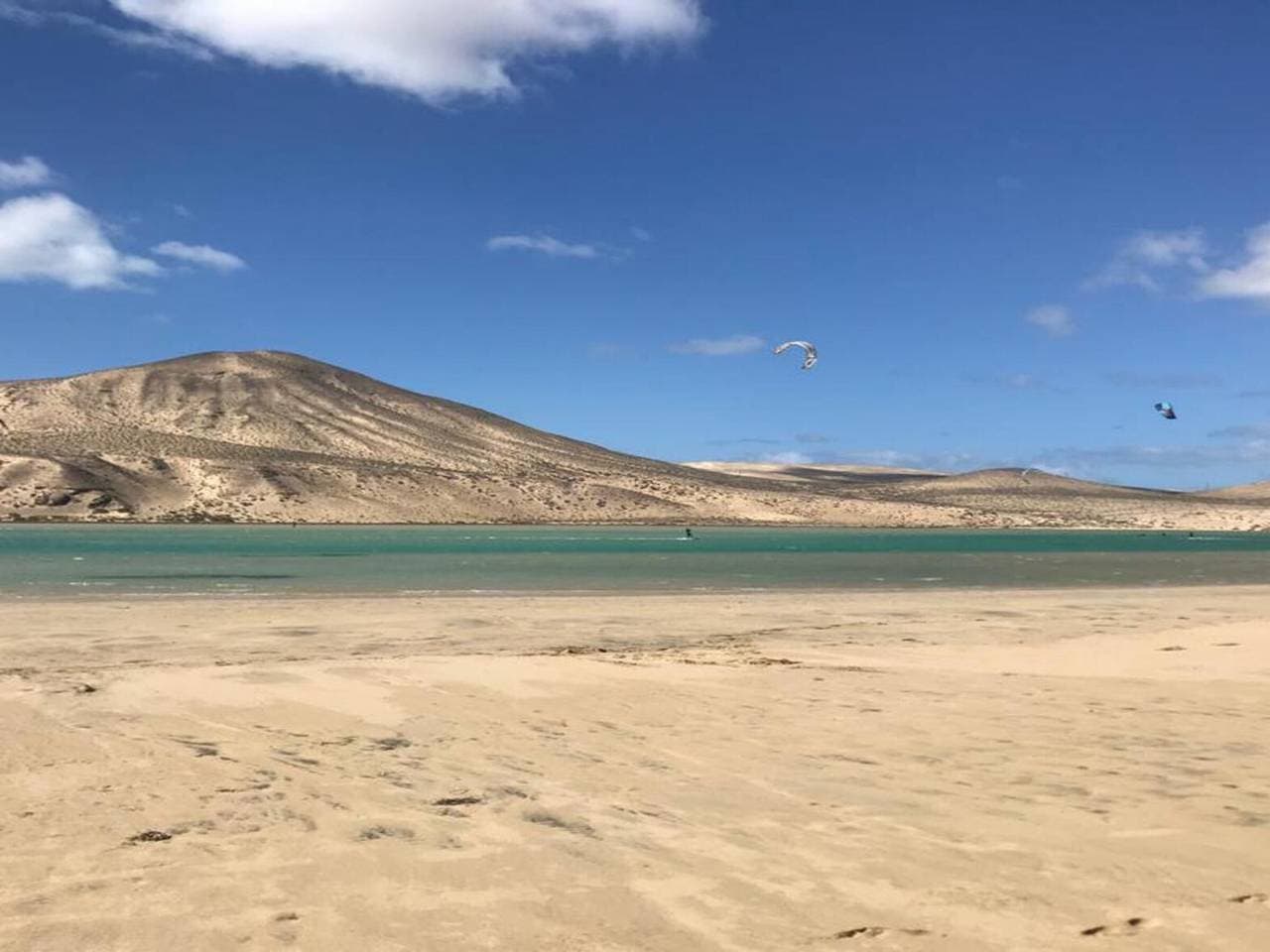 Foto 10 von 21: Strandwohnung in Solana Matorral mit Terrasse, Wi-Fi, in der Nähe von Geschäften