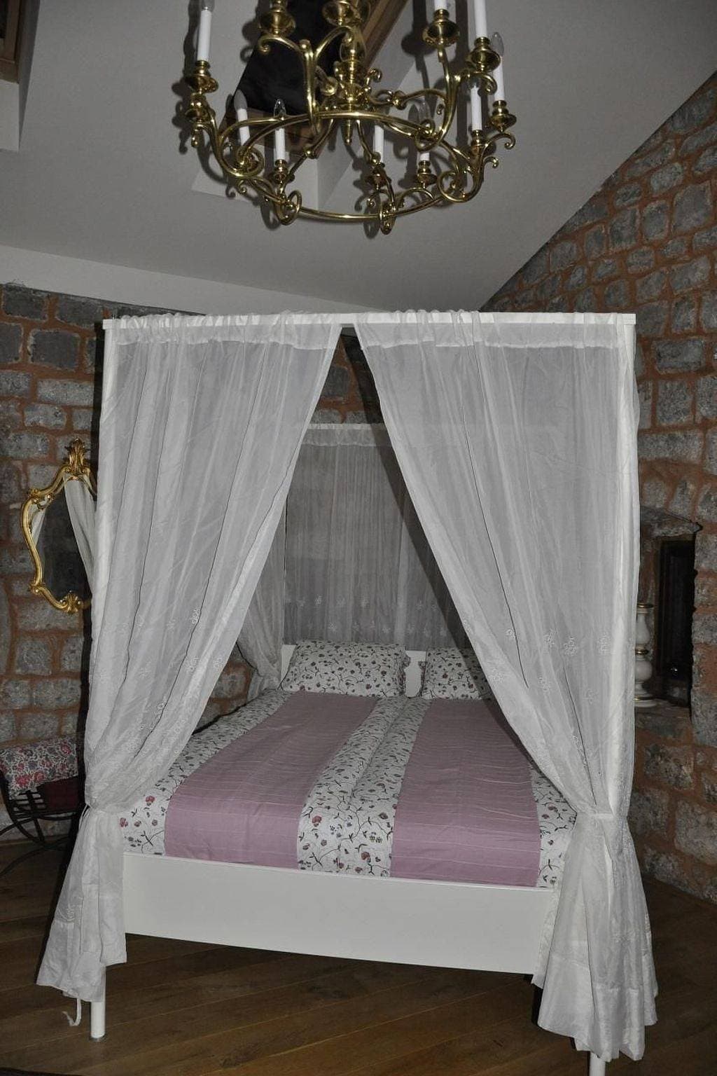 Foto 11 von 28: Tici Lustica