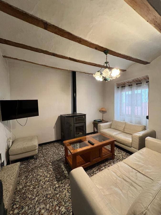 Foto 5 von 37: Three-Bedroom House