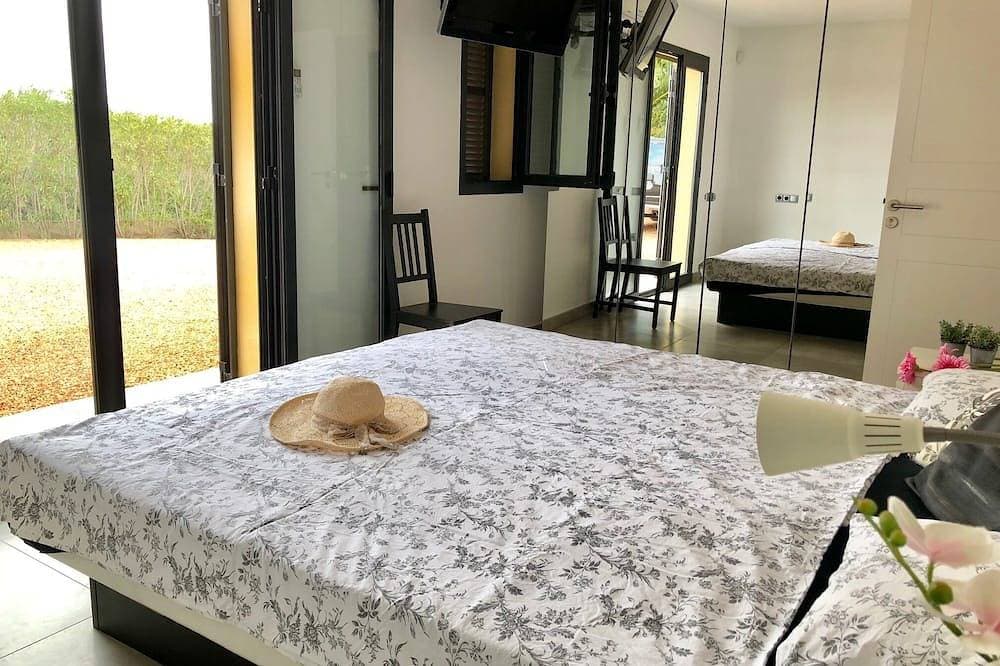 Foto 6 von 30: Exklusive Villa mit beheiztem Pool, Whirlpool und Außenküche