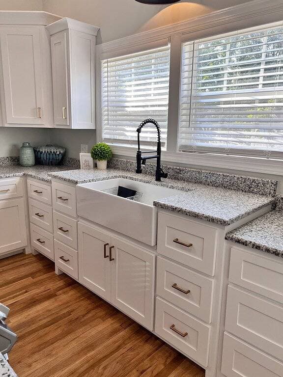 Foto 9 von 35: Boat Friendly, Vast Parking, Fenced Yard, Near River, Una, Downtown, Spacious