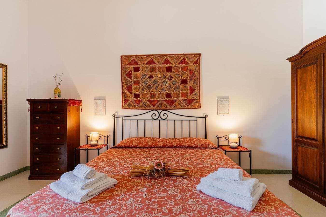 Foto 3 von 29: Ferienwohnung "Domus Mea Salento Arazzo Rosso" mit Gemeinschaftspool, Gemeinschaftsterrasse und WLAN