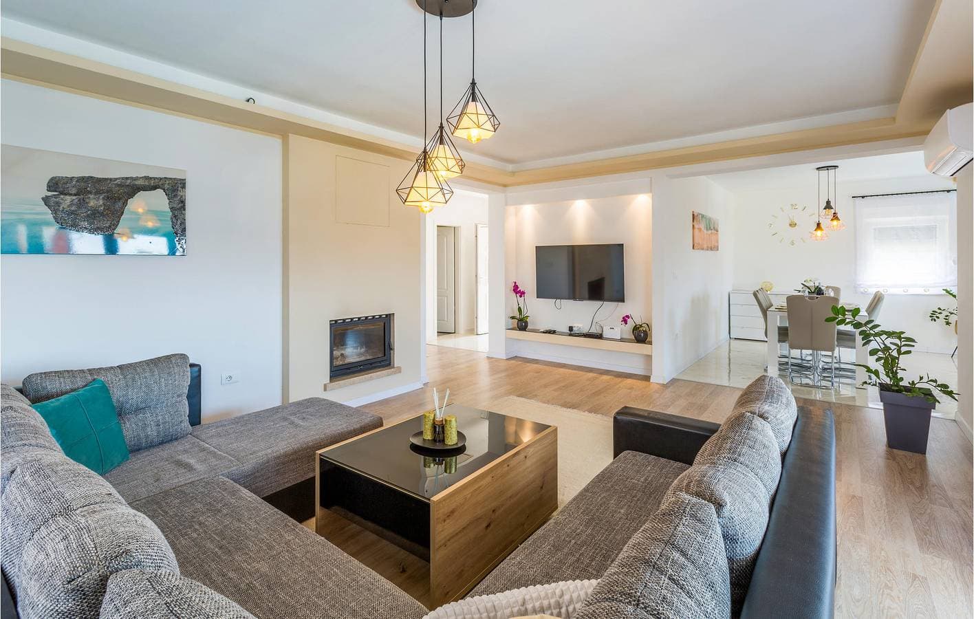 Foto 5 von 33: Reizende 2-Zimmer-Wohnung mit Pool in der Nähe des Stadtzentrums von Galizana