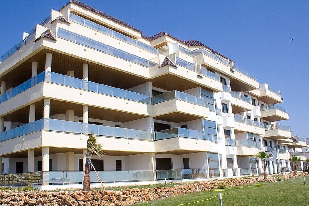 Foto 11 von 25: Marina del Castillo 236