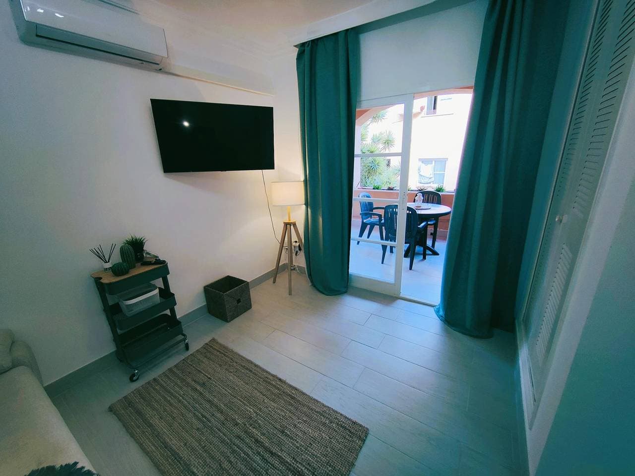 Foto 6 von 29: Ferienwohnung für 3 Personen mit Kinderpool