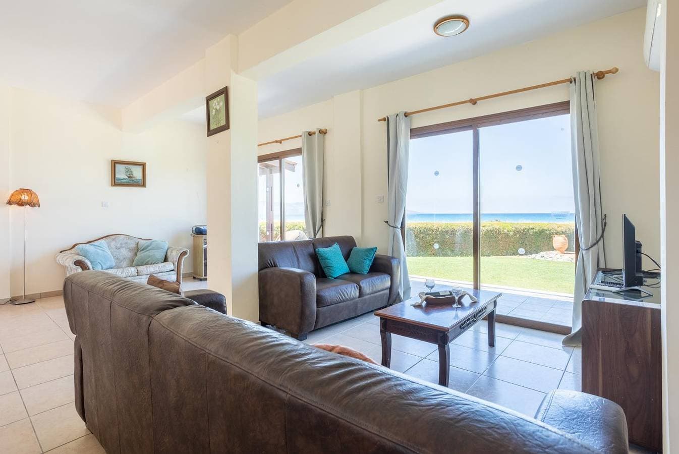 Foto 9 von 32: Villa für 6 Personen mit Terrasse