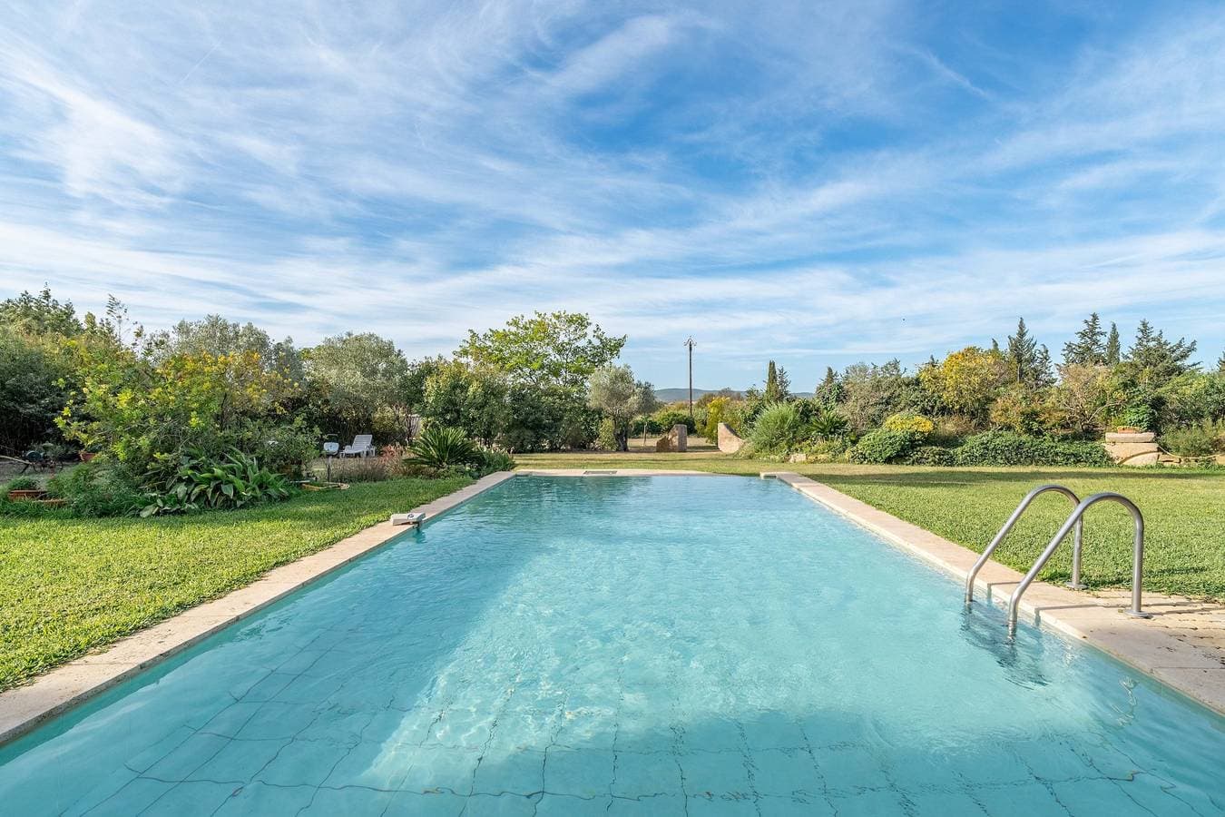 Foto 2 von 45: Weingut-Mas mit privatem Pool, 10 Min. von Narbonne entfernt