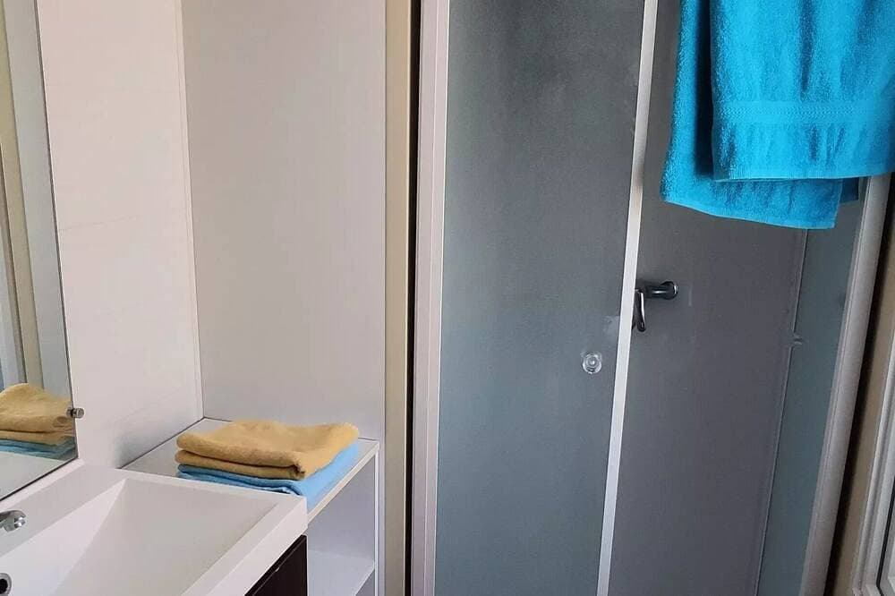 Campsite Seasonova Saint Michel *** - Cottage Evasion - 2 Bedrooms 4 persons 1