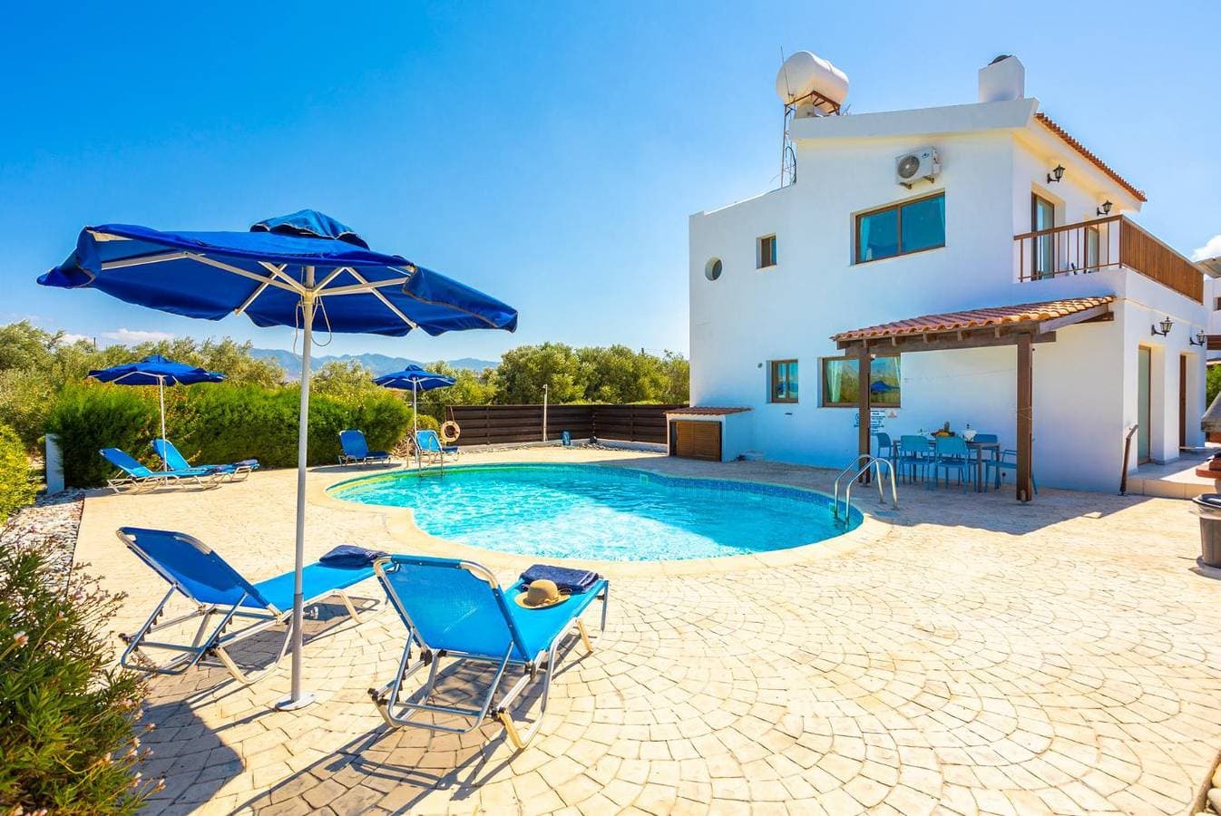 Foto 10 von 40: Villa für 6 Personen mit Meerblick