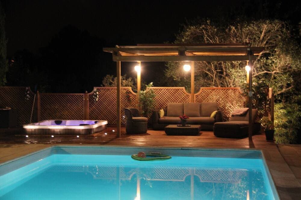 Freistehende Villa, Spa (6 Plätze), Pool, in der Nähe von Cannes (15 km) und Antibes (12km) 1