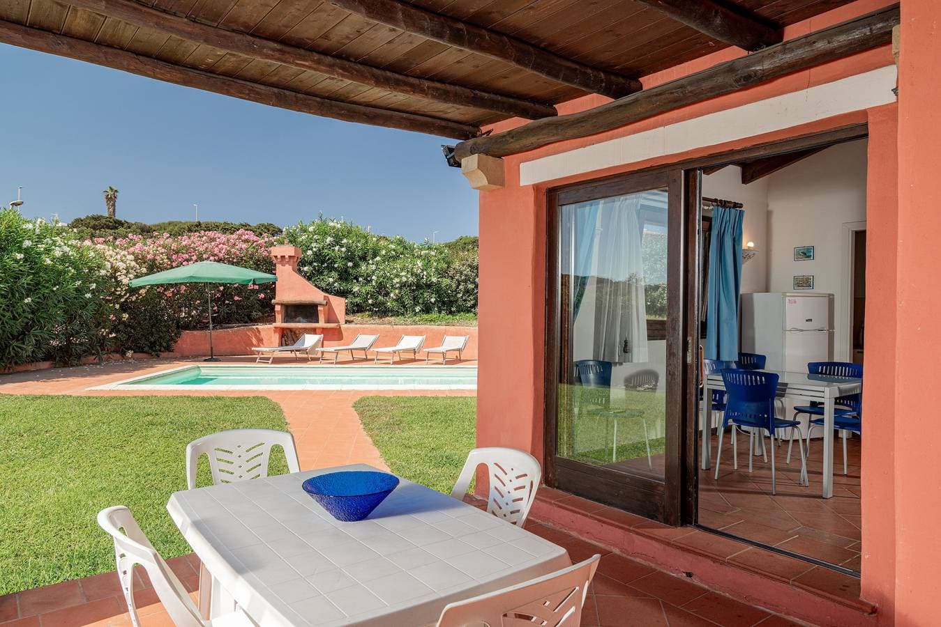 Foto 6 von 28: Villa 'Alba Piscina Vista Mare' mit Meerblick, Wi-Fi und Klimaanlage