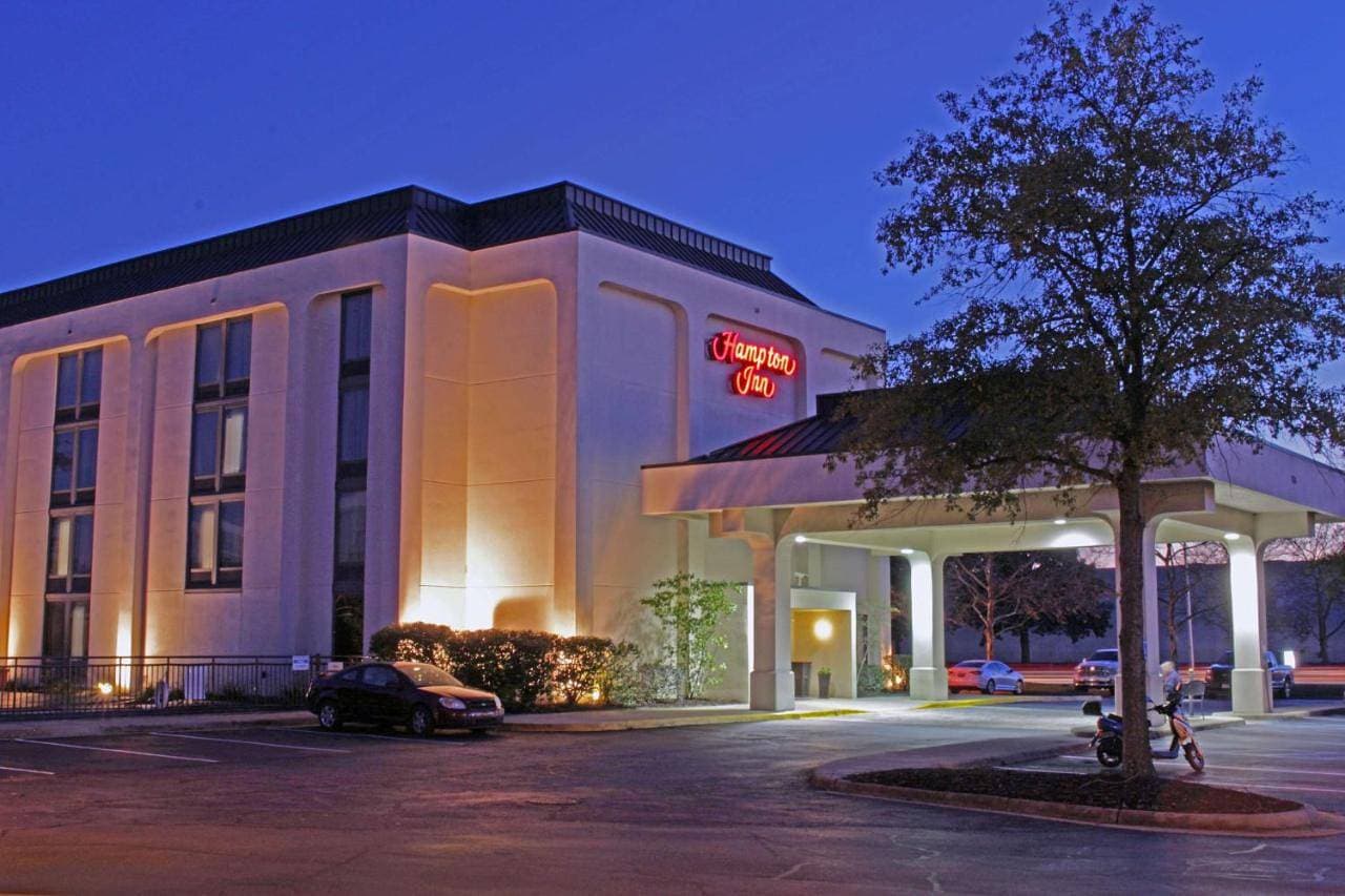 Hampton Inn Norfolk/Chesapeake - Greenbrier Area 1