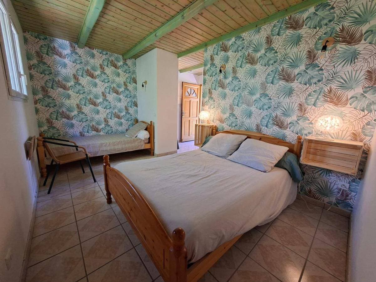 Foto 4 von 7: Double Room with Private Bathroom