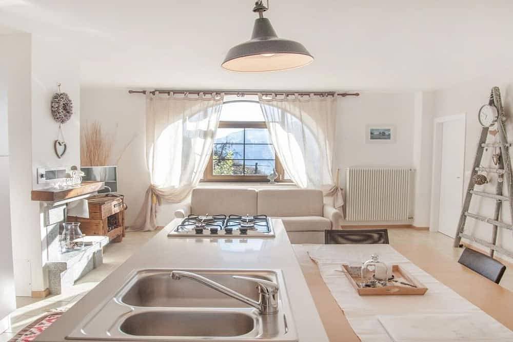 Apartment \"Aia\" Ferienhaus - Entspannen Sie in einem charmanten Dorf 1