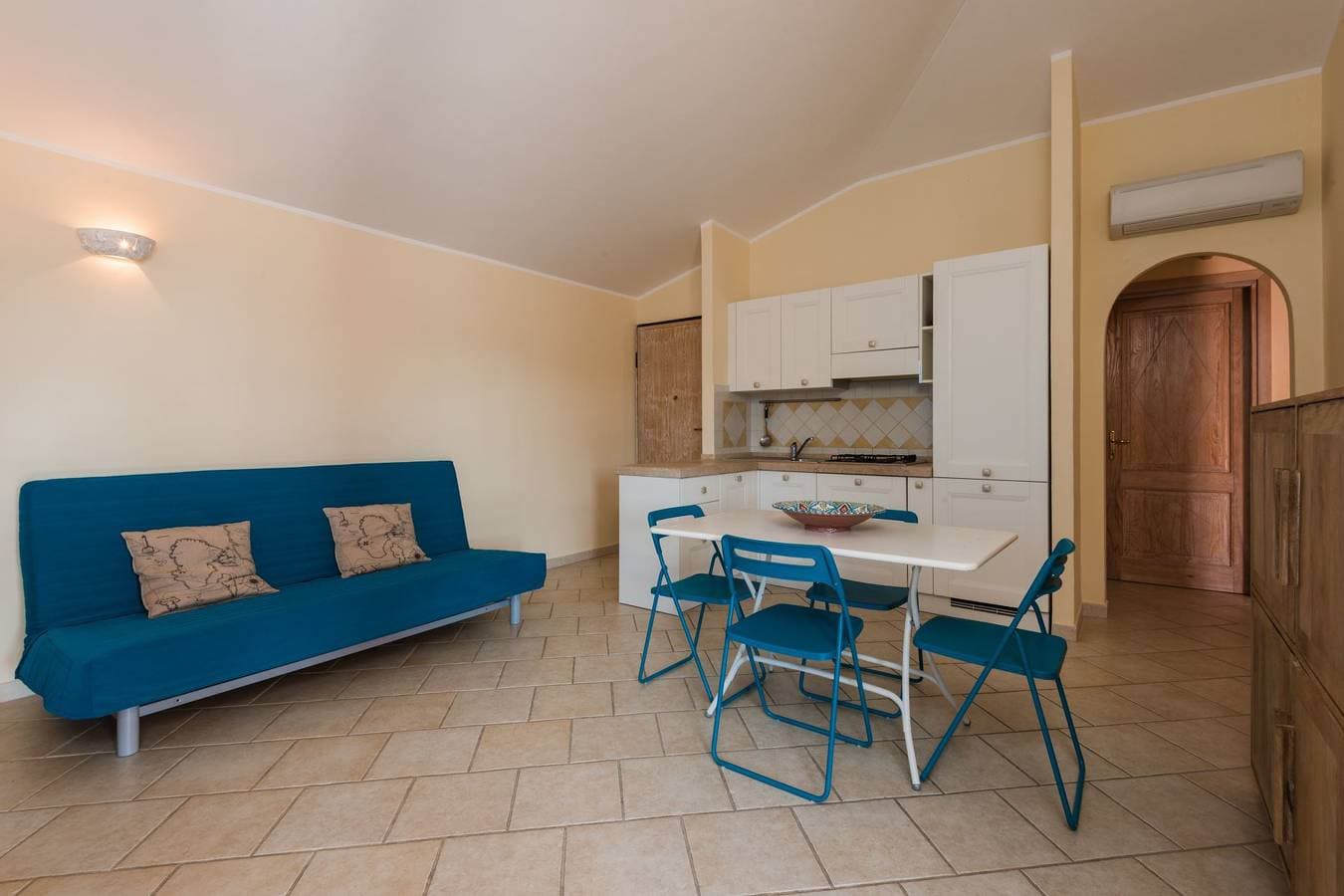 Foto 8 von 25: Ferienwohnung für 5 Personen mit Terrasse