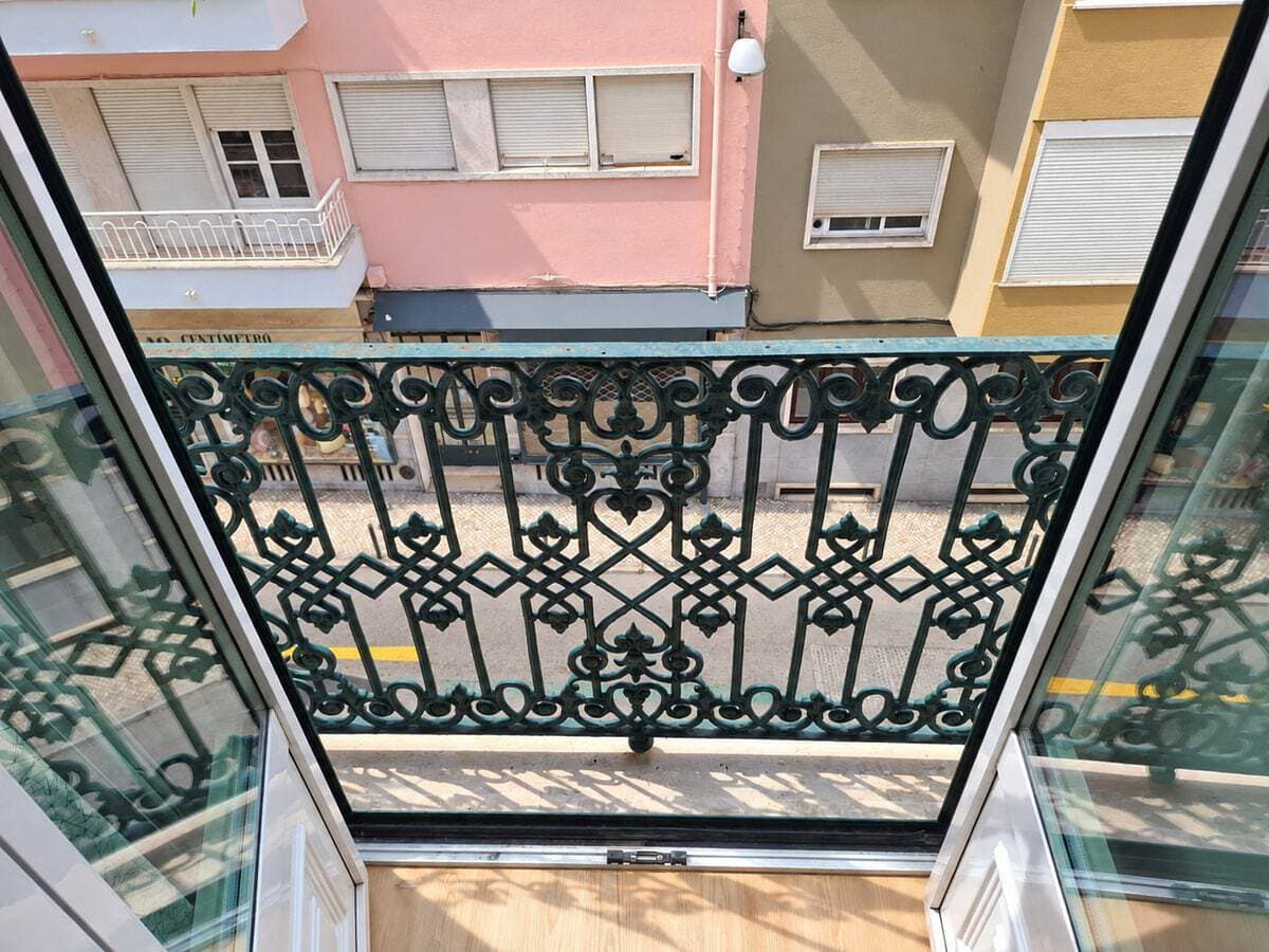 Foto 3 von 25: Studio 302 Lisbon • Balcony • Elevator • AC • WiFi
