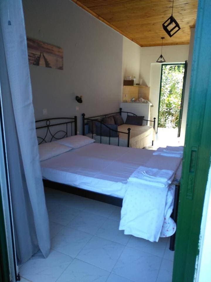 Foto 12 von 28: Standard Triple Room with Sea View