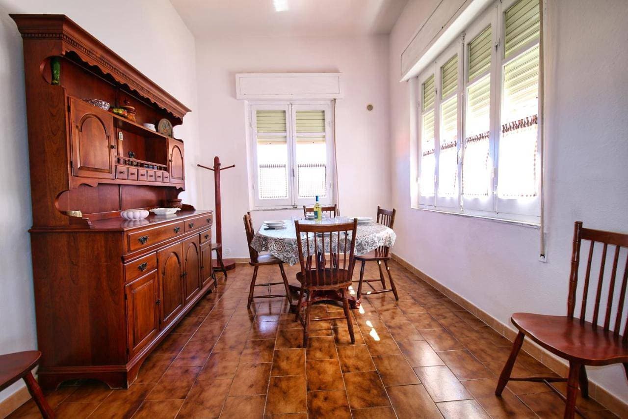 Foto 12 von 44: Three-Bedroom House