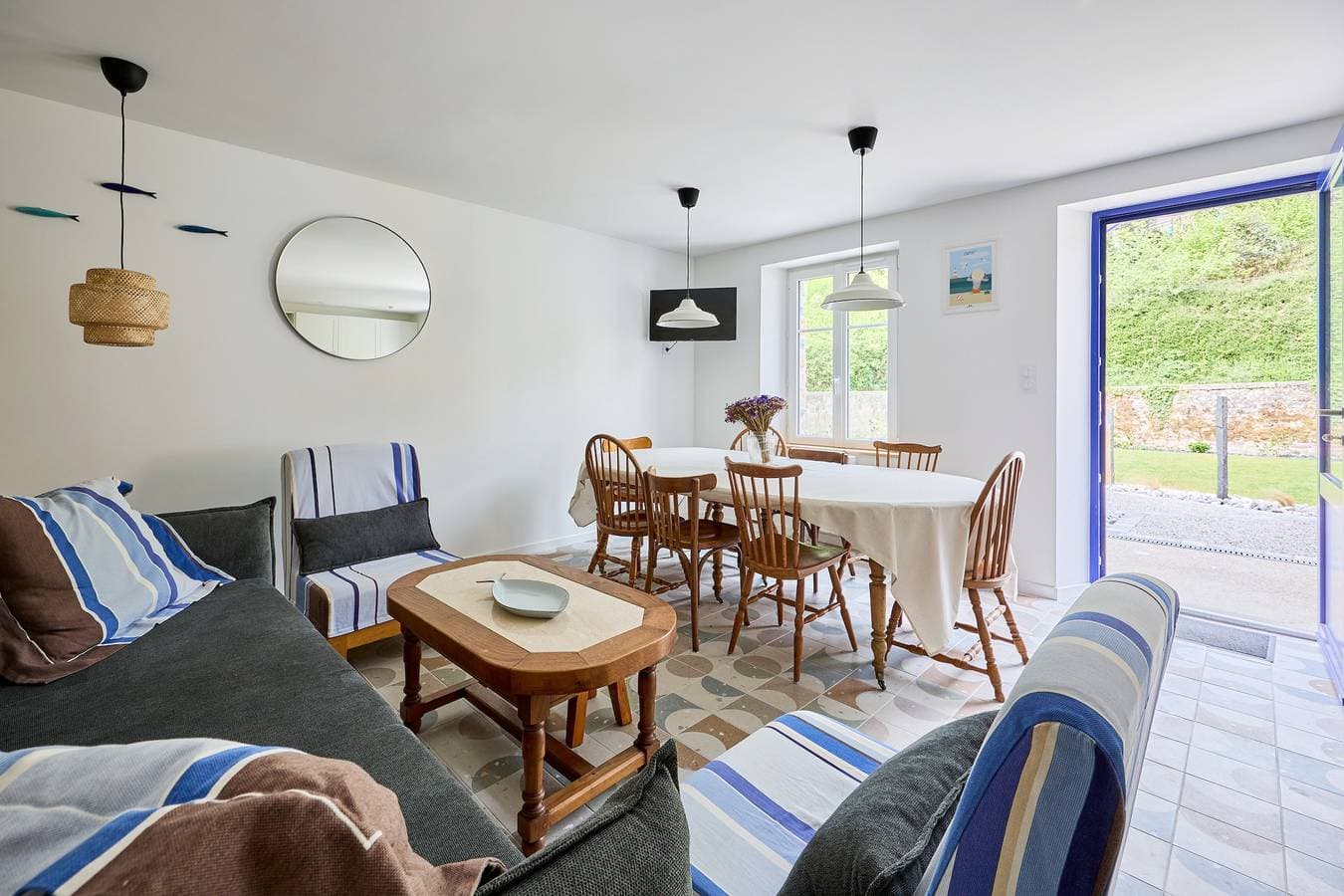 Foto 2 von 14: Ferienhaus für 8 Personen mit Terrasse