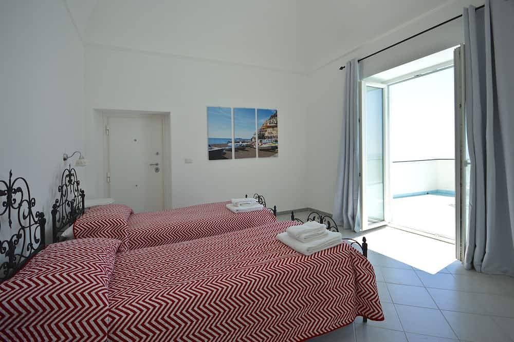 Foto 8 von 30: Villa mit Panoramaterrasse 10 Minuten vom Strand entfernt