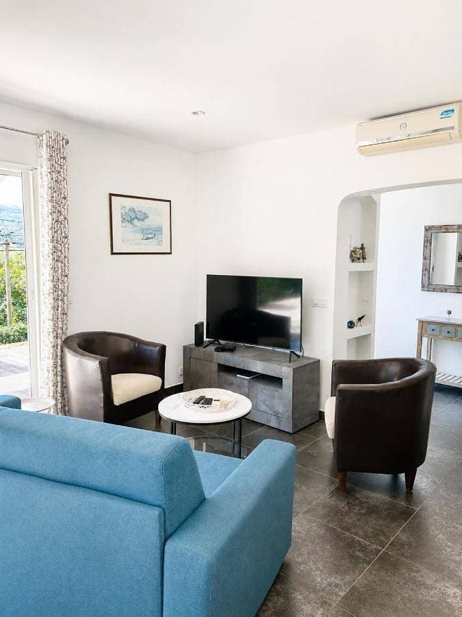 Foto 4 von 40: Two-Bedroom Apartment with Terrace